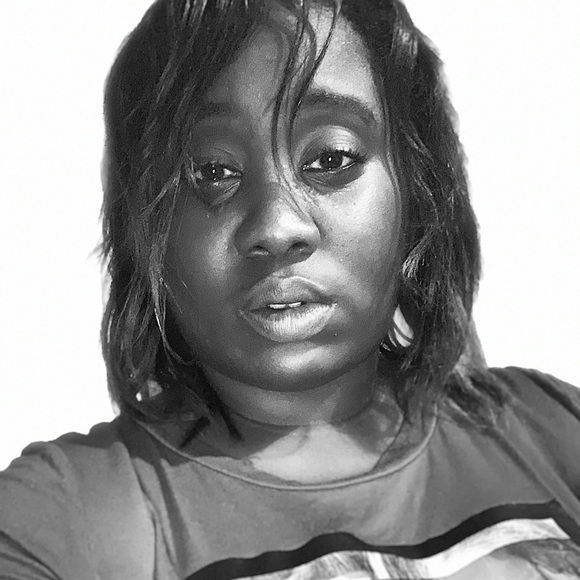 Meet your Posher, Octavia - Picture 1 of 1